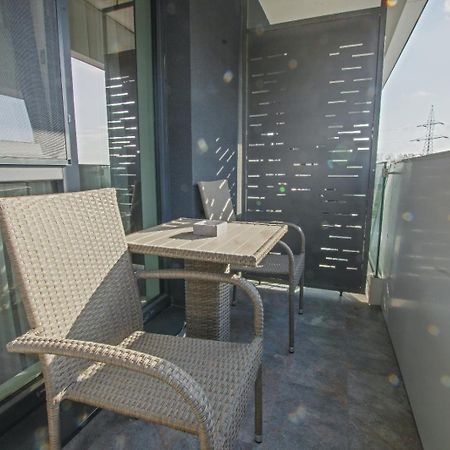 Himson-Brown Apartment Yaş Dış mekan fotoğraf