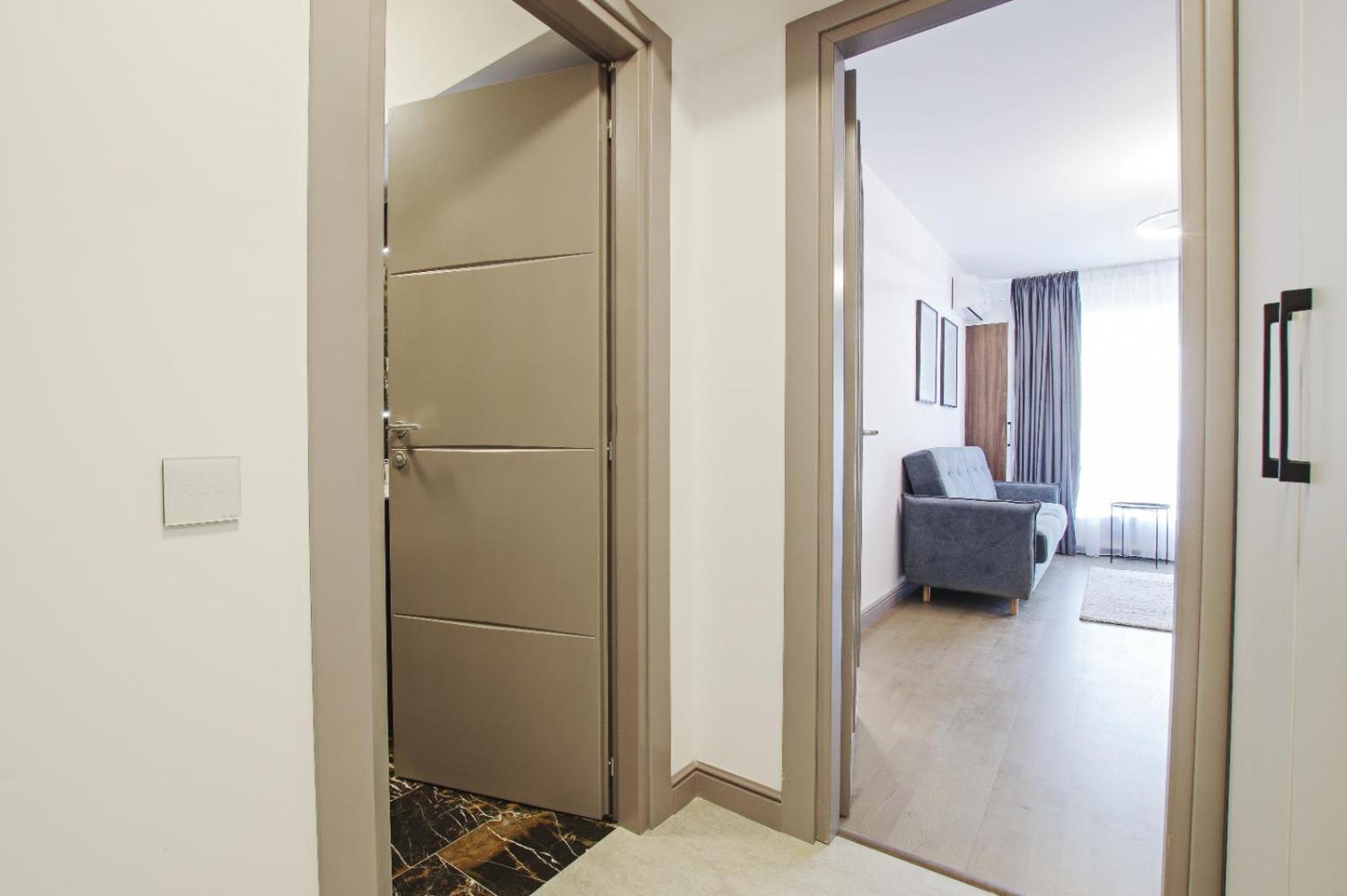 Himson-Brown Apartment Yaş Dış mekan fotoğraf