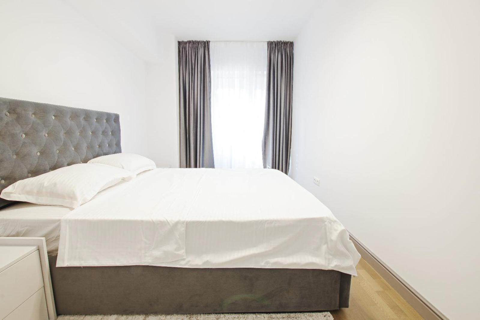 Himson-Brown Apartment Yaş Dış mekan fotoğraf